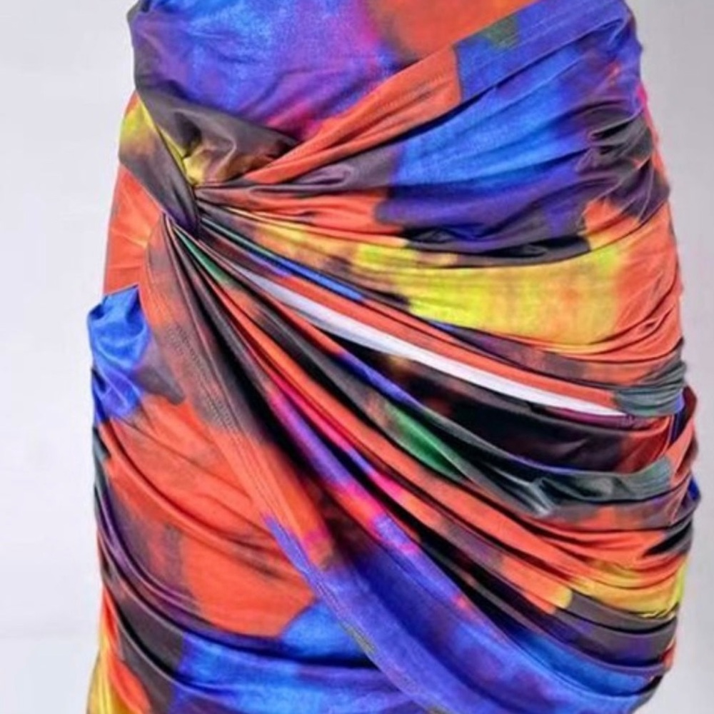 Colorful Skirt Set - Picture 4 of 4